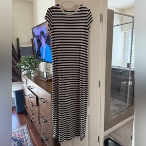 Target A New Day cream and black striped maxi dress size M